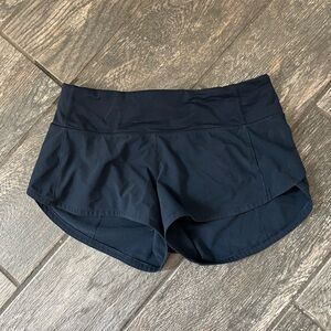 LULULEMON navy blue speed up shorts